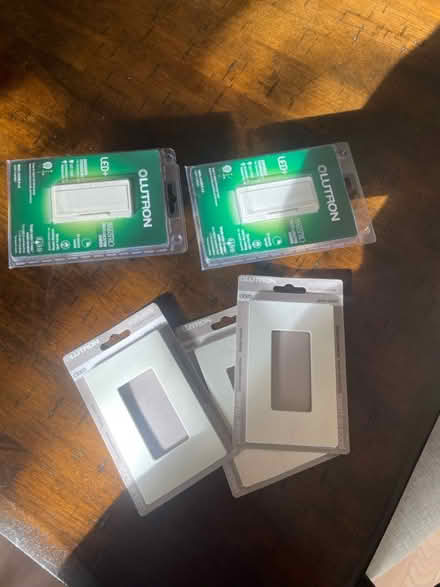 Photo of free Light switches (Central District) #1