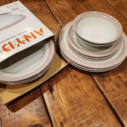 Photo of free Various crockery (L15) #1