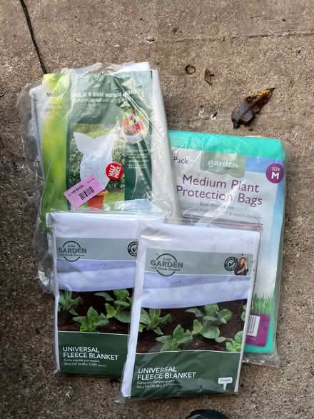 Photo of free Fleece for plant protection (Fobbing SS17) #1
