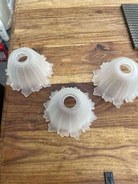 Photo of free Pendant light (Croydon) #3
