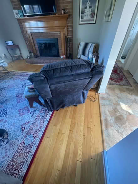 Photo of free Sofa sectional (Essex) #1