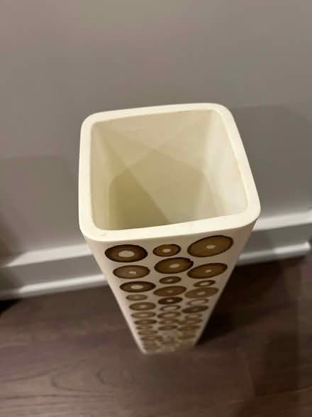 Photo of free Vase (North Oakville) #2