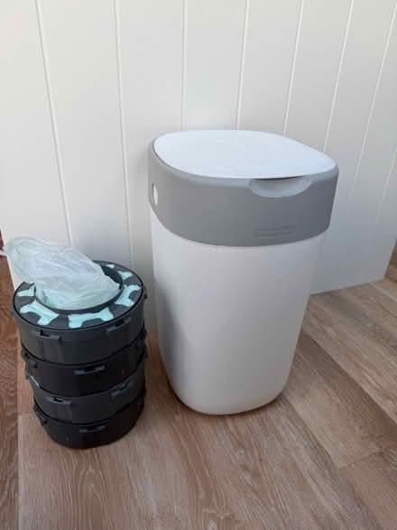 Photo of free tommee tippee twist and click (Royston SG8) #1