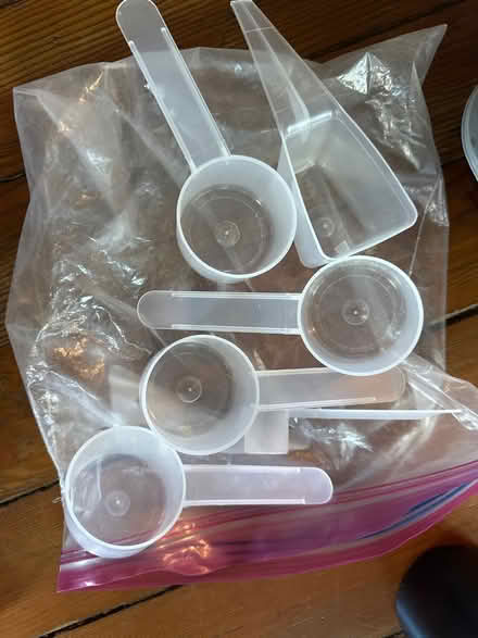 Photo of free Assortment of plastic scoops (Alameda West End) #1