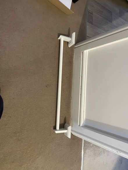 Photo of free White wooden bathroom towel rail (Twyford OX17) #2
