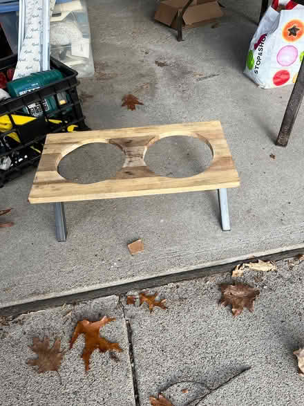 Photo of free Bowl or pot holder (Oradell) #1