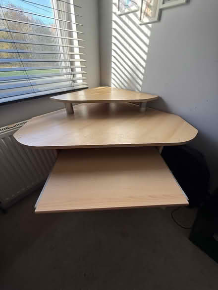 Photo of free Corner Desk (Epsom KT18) #2