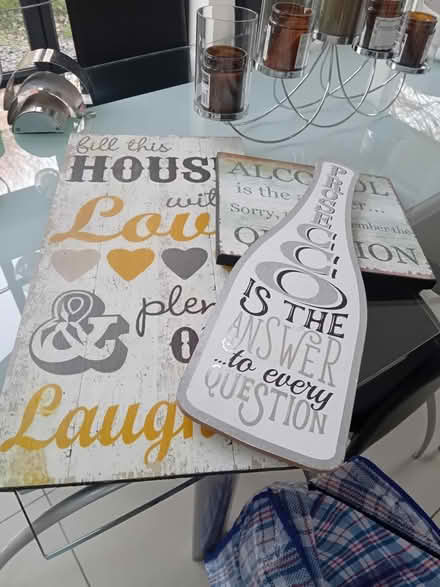 Photo of free Shabby chic signs (Winwick WA2) #1