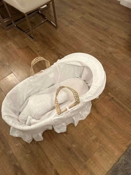 Photo of free Baby Moses basket but no stand (Enfield) #2