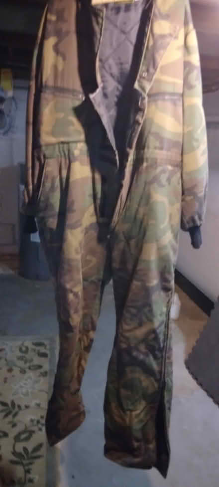Photo of free Hunting Clothes-vintage (Hyde Park, near Greenfields) #4