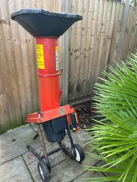 Photo of free Garden shredder (Wimbledon Park SW19) #1