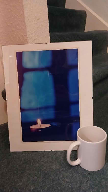 Photo of free Photograph in glass clip frame (Feddinch KY16) #2
