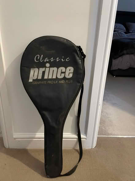 Photo of free Tennis racquet and carry case (Twyford OX17) #2