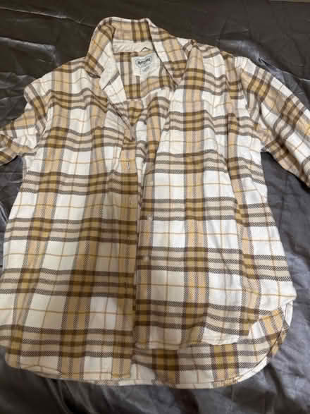 Photo of free American Eagle Shirt (Clason Point Bronx NY) #1