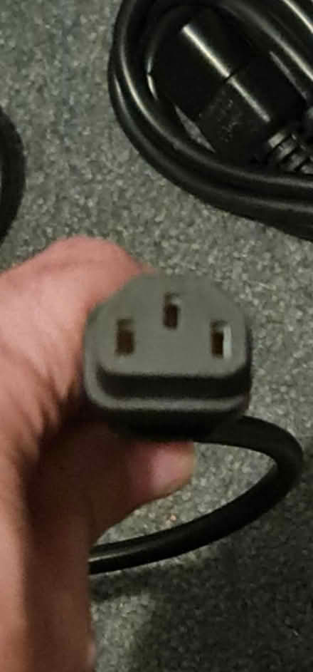 Photo of free 14 kettle leads (Chelmsford CM1) #2