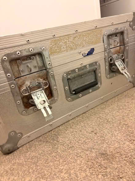 Photo of free Metal case & amplifier (Bracknell’s RG42) #2