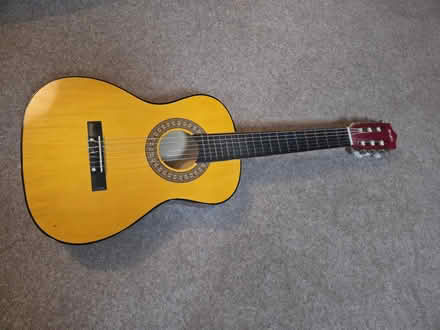 Photo of free Guitar (Tarvin) #2