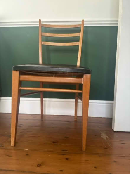 Photo of free Vintage chair (SE23) #2