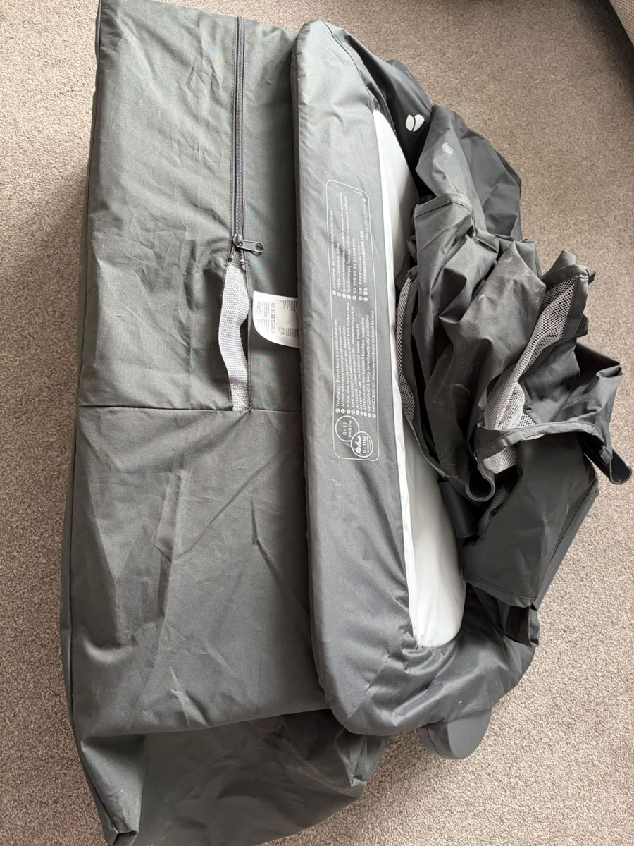 Free: Joie travel cot and newborn inserts (SG1 Stevenage) - Stevenage ...