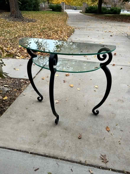 Photo of free Accent table (North Burr Ridge) #1