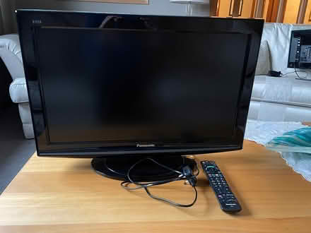 Photo of free TV - flat screen but older style (Craiglinn G68) #1