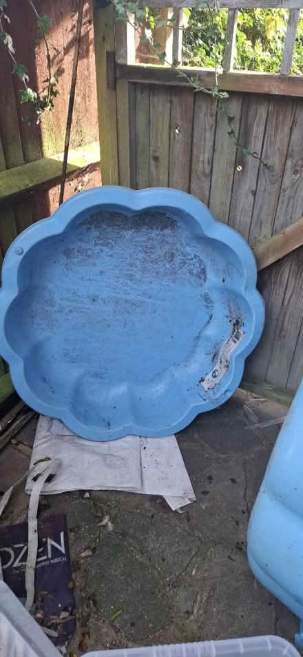 Photo of free Sand/water pit ×2 (Croydon CR2) #1