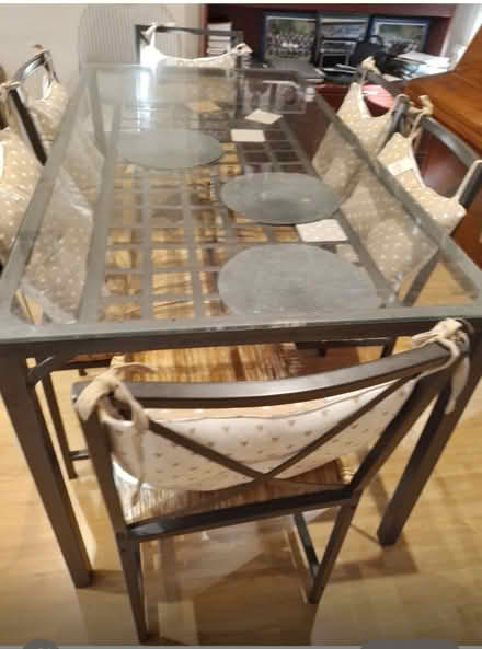 Photo of free Dining table with chairs. Glass top (Earley RG6) #1