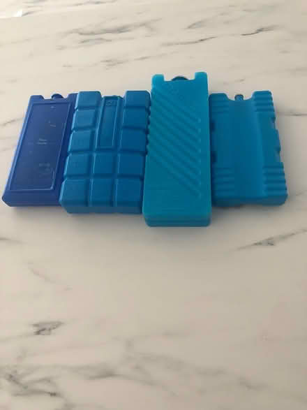 Photo of free Freezer cubes (Reigate RH2) #1