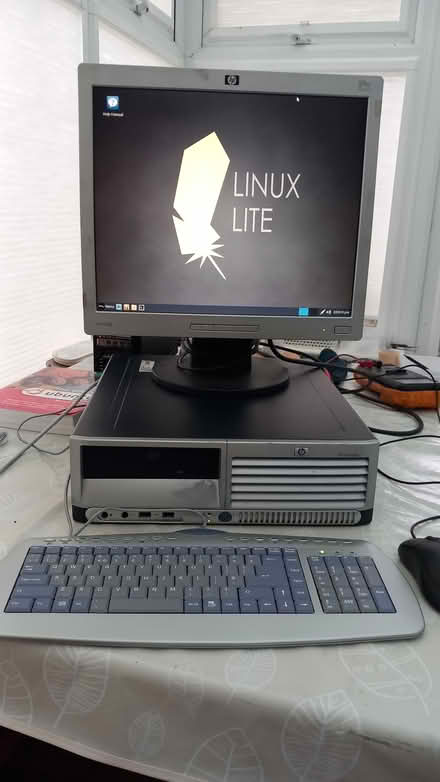 Photo of free PC, monitor, keyboard & mouse (Heybridge CM9) #1