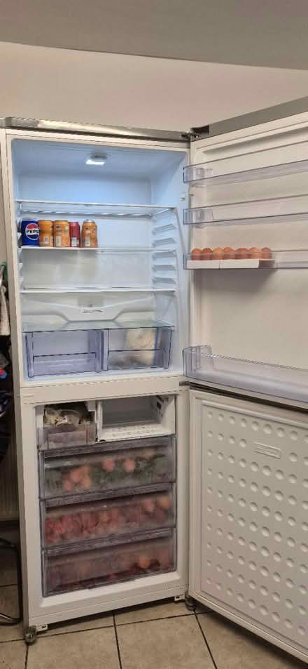 Photo of free Refrigerator/Freezer (L4 4EB) #3