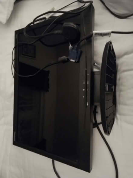 Photo of free Computer monitor (Putnoe MK41) #1