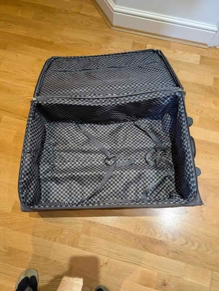 Photo of free Soft 2 wheeled suitcase (Orpington BR6) #2