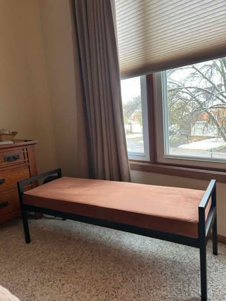 Photo of free Metal Upholstered Bench (Lake Arlington) #1