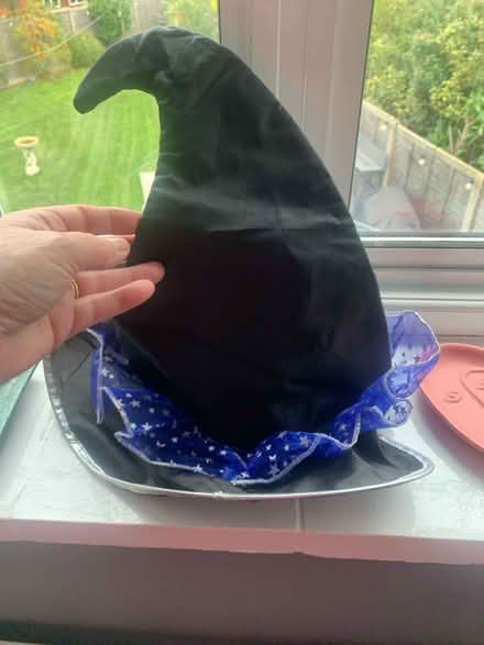 Photo of free Witches costume (Hillingdon UB10) #3