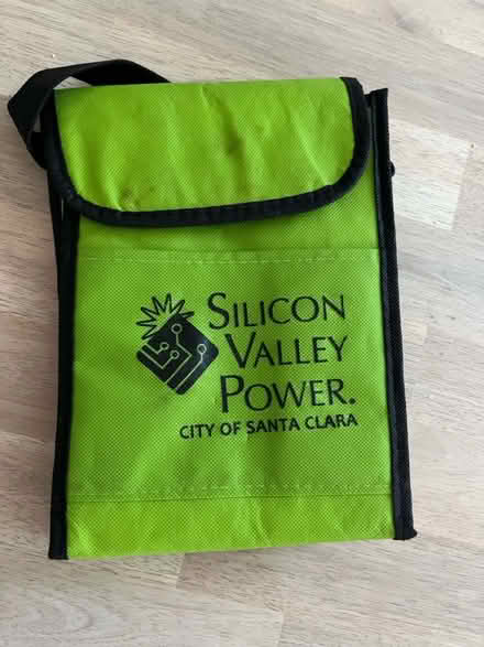 Photo of free insulated lunch bag (Lawrence/ El Camino Real) #1