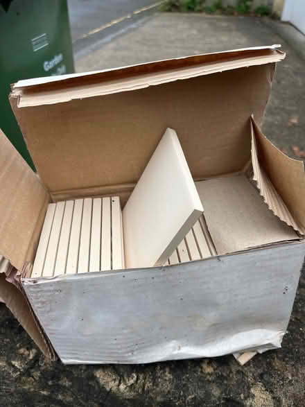 Photo of free White Victorian style tiles (Widcombe) #1