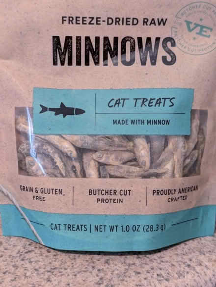 Photo of free Freeze-Dried Raw Minnows Cat Treats (Dumont) #3