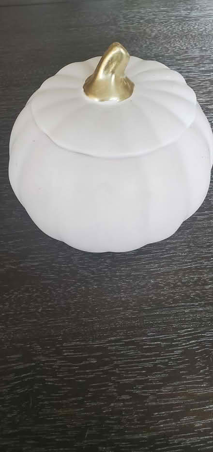 Photo of free Fall decor (Springfield - Scenic Hills) #2