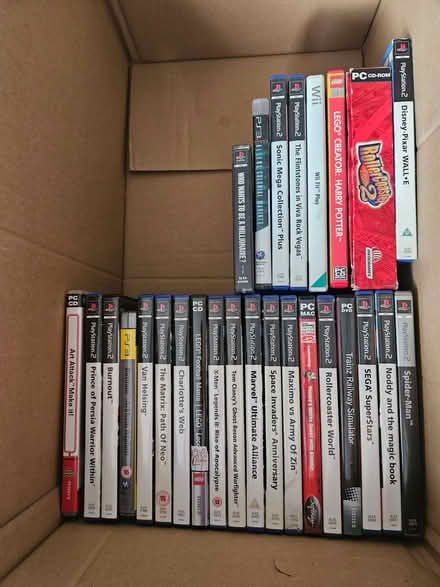 Photo of free Box of games (South Croydon CR2) #1