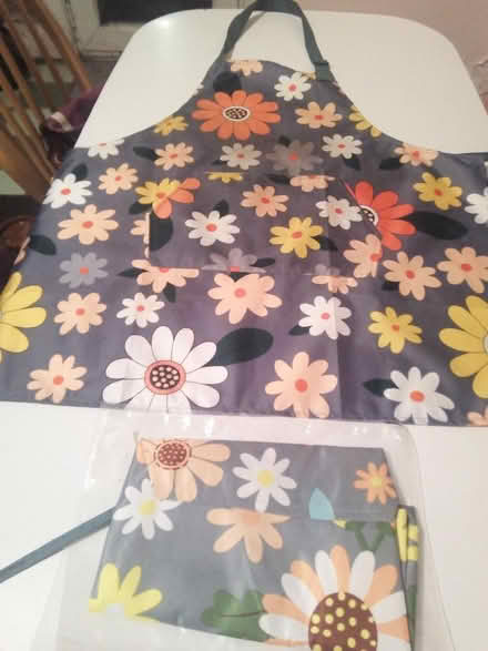 Photo of free Two kitchen aprons (NW10) #1