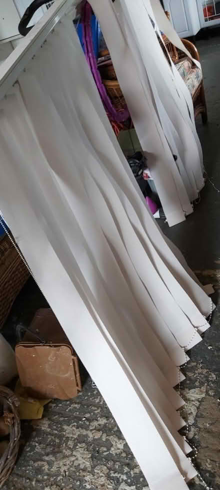 Photo of free Blinds curtains (Ox5) #1