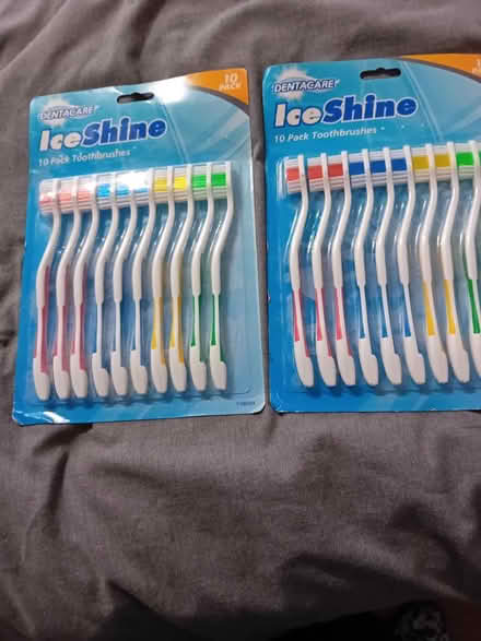 Photo of free Toothbrushes x 20 (Chapel Allerton LS7) #1