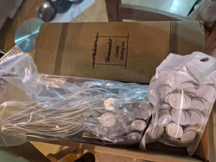 Photo of free Candle making kit (TW15) #3