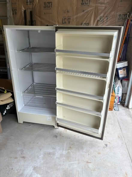 Photo of free Freezer for pickup or junking (1130 Westfield Way, Mundelein) #2