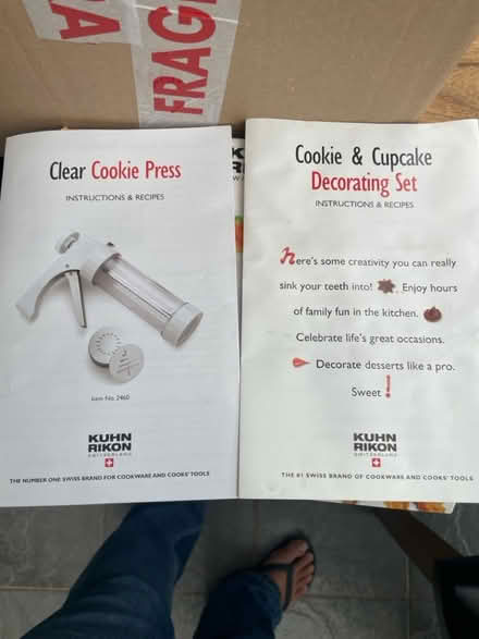Photo of free Cookie set inc decorating kit (Croydon) #3