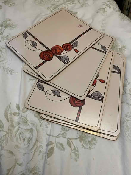 Photo of free 5 x table mats (Uxbridge UB8) #1