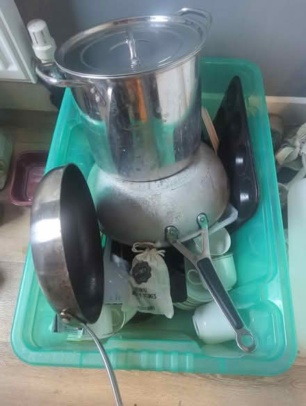 Photo of free Box of kitchen items (Deddington OX15) #1