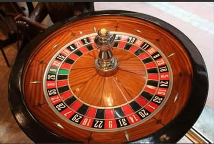 Photo of Casino roulette wheel / casino games (Springfield CM2) #1