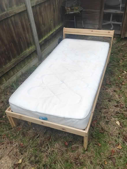Photo of free Single bed (NW9) #2