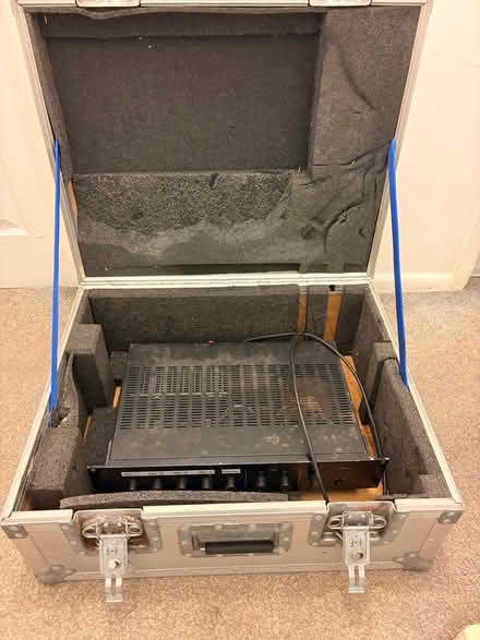 Photo of free Metal case & amplifier (Bracknell’s RG42) #3